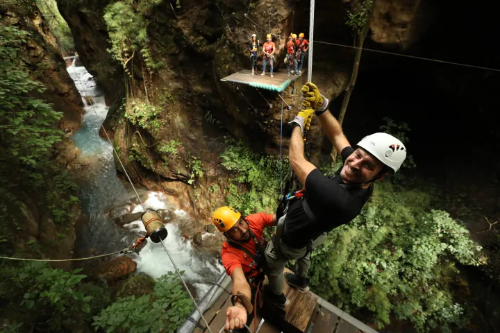 Hacienda Guachipelín Adventure